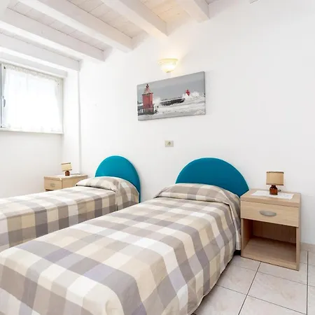 - Ammiraglia Appartement *