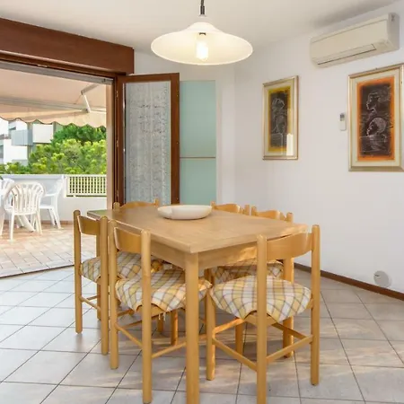 - Ammiraglia Lignano Sabbiadoro